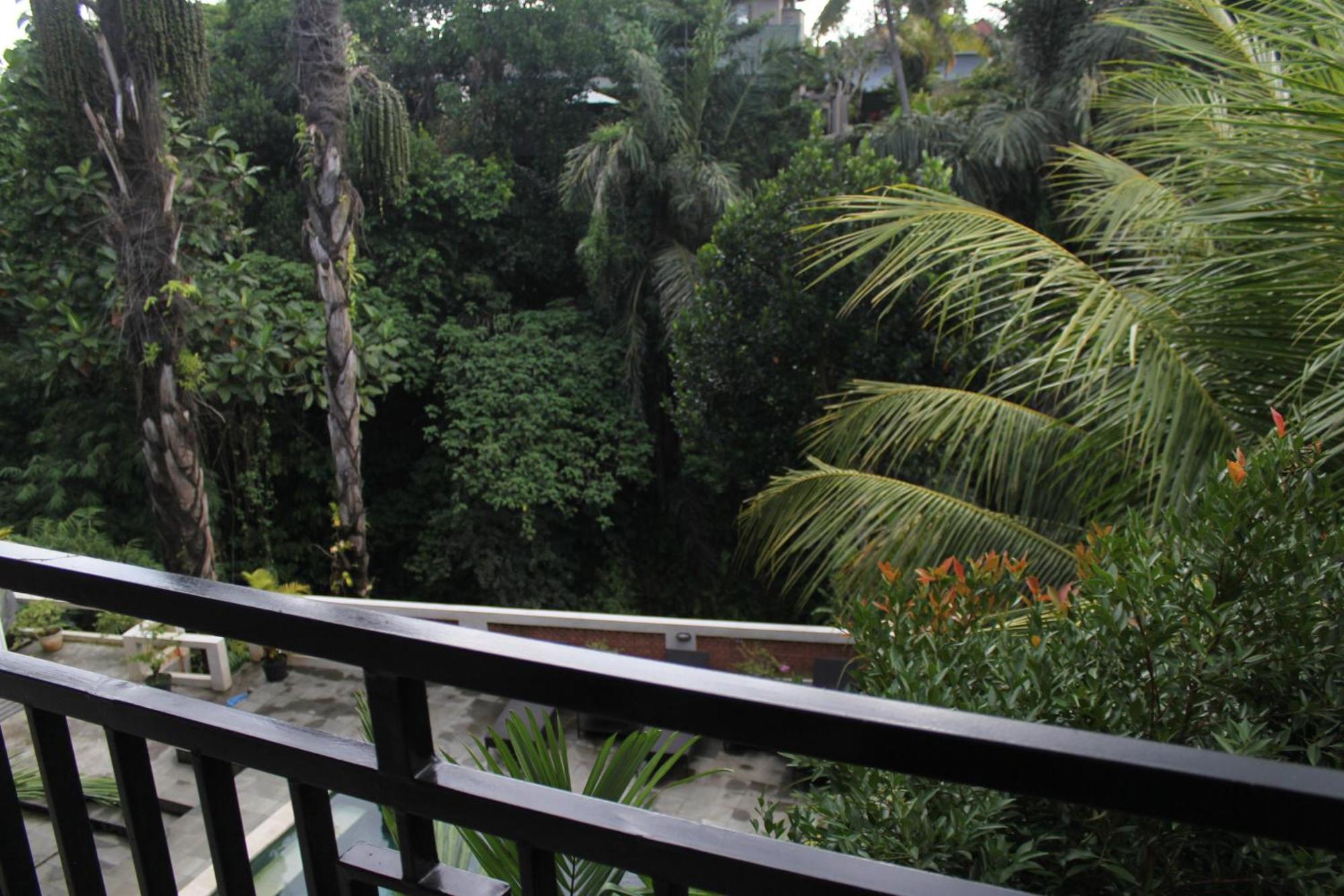 Hanaka Riverside Ubud ภายนอก รูปภาพ