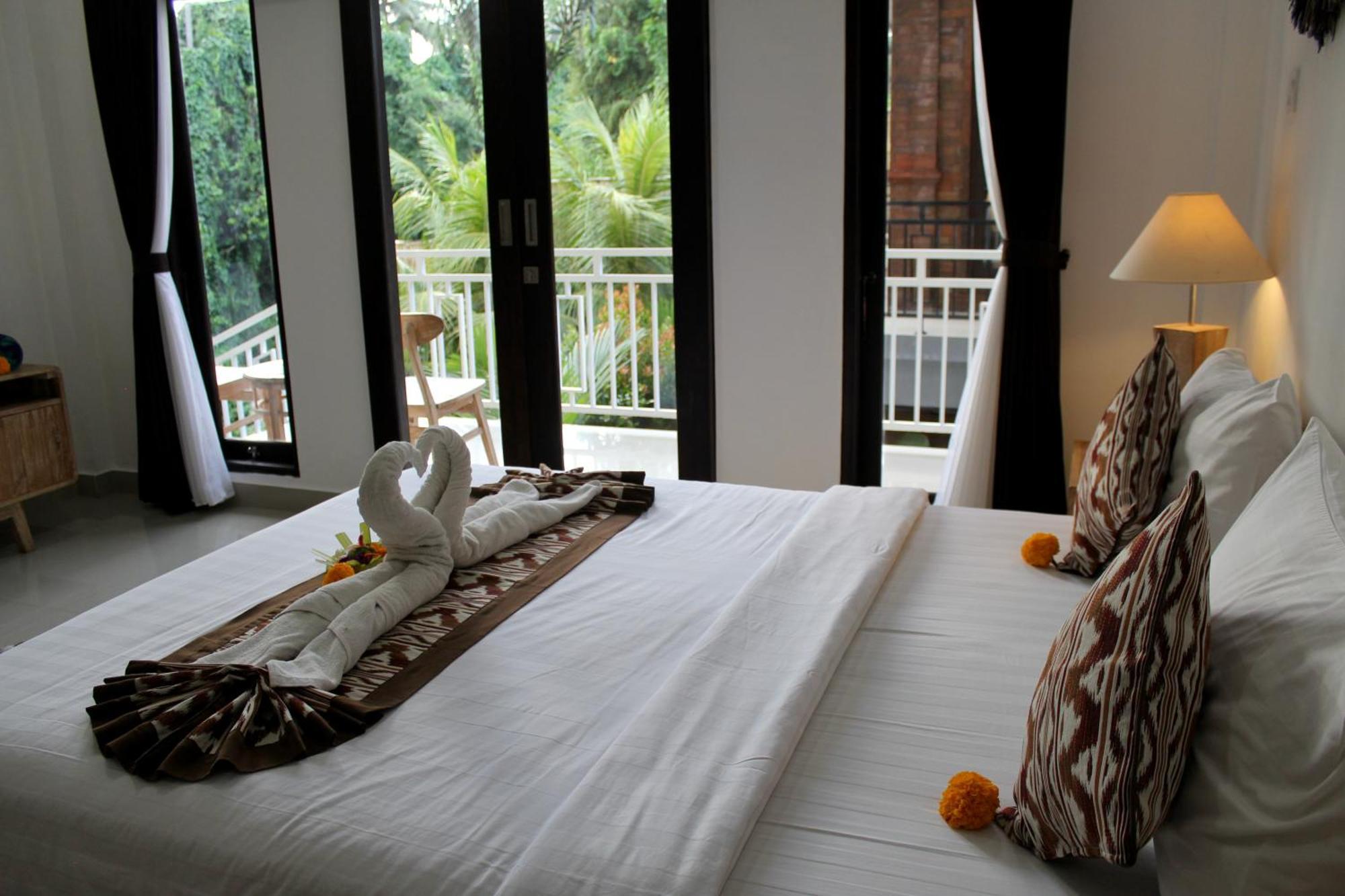Hanaka Riverside Ubud ภายนอก รูปภาพ