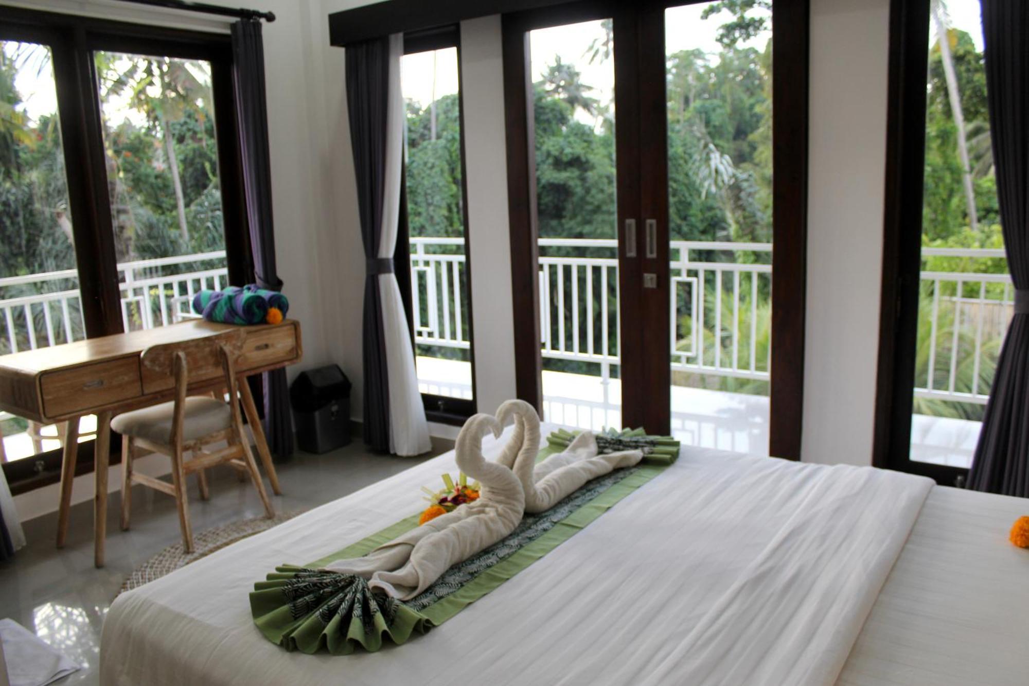 Hanaka Riverside Ubud ภายนอก รูปภาพ