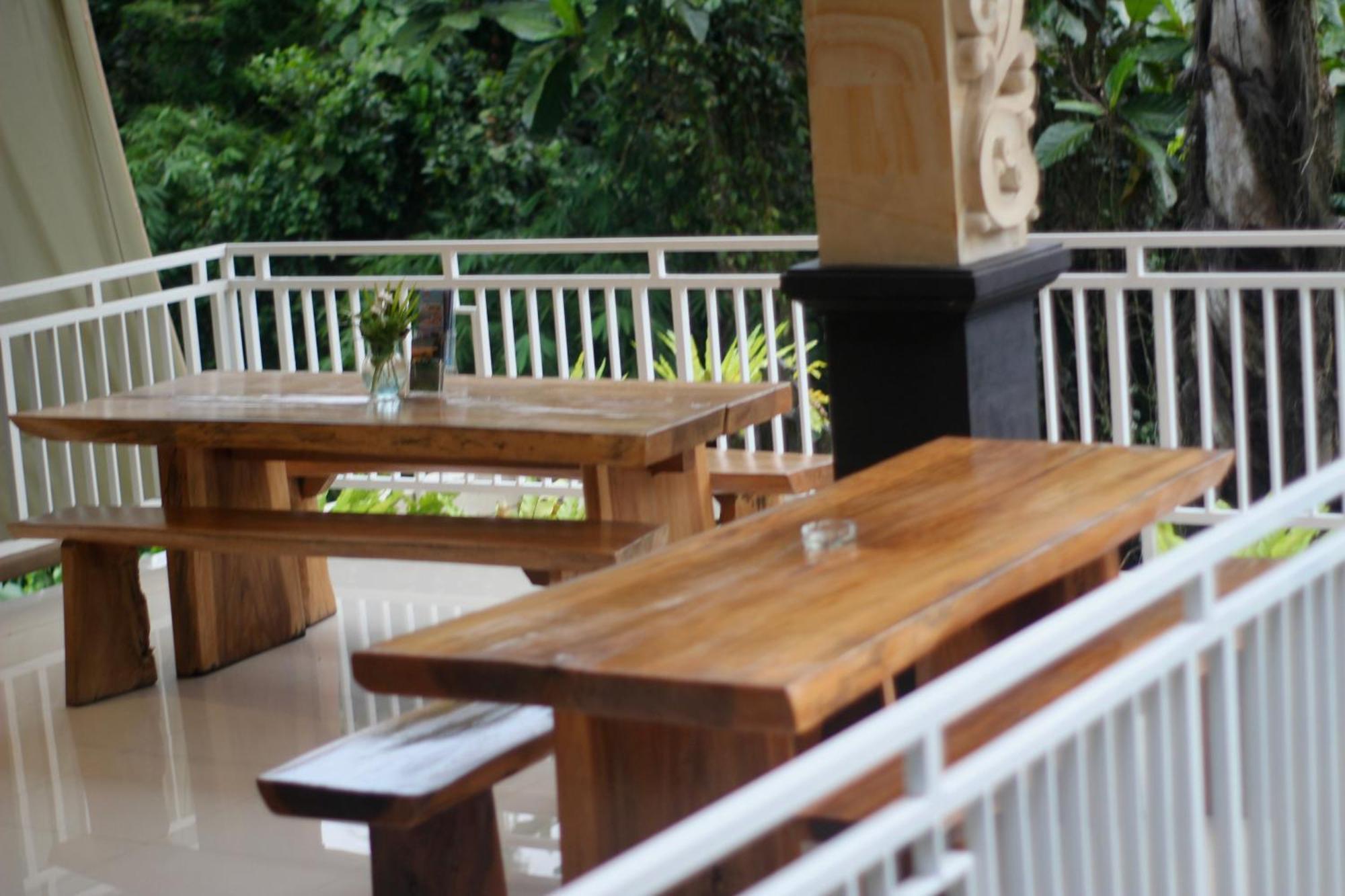 Hanaka Riverside Ubud ภายนอก รูปภาพ